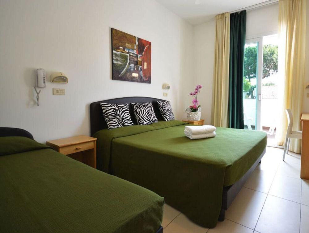 Hotel Matteo Cervia Esterno foto