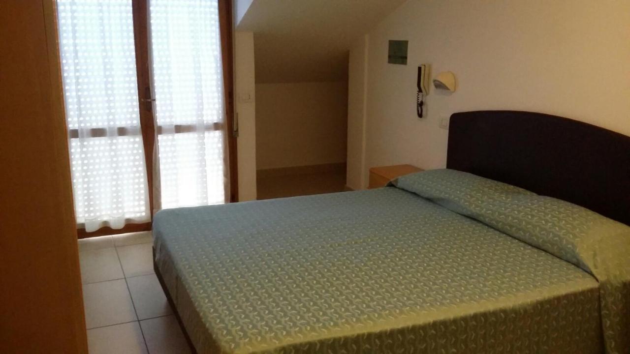 Hotel Matteo Cervia Esterno foto